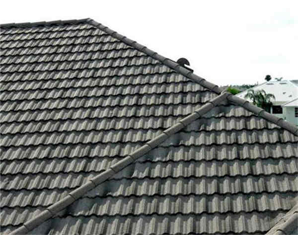 屋顶瓦片漏水怎么处理